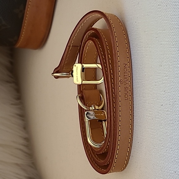 ๐ Authentic ๐ Louis Vuitton Alma PM - Picture 15 of 16